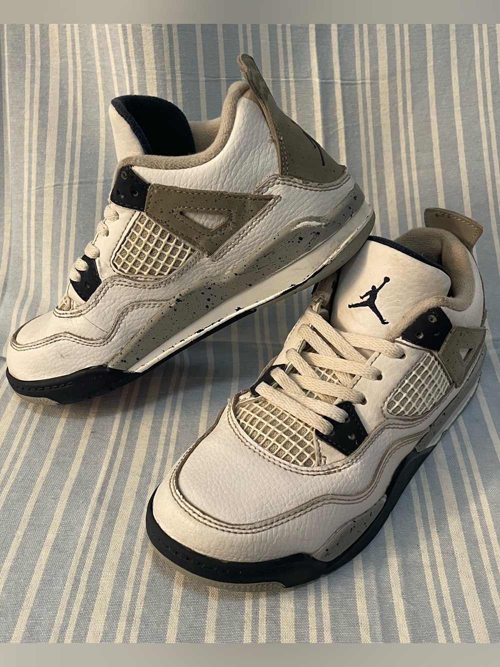 Jordan 4 Kids White and Navy High-Top Basketball Sneakers